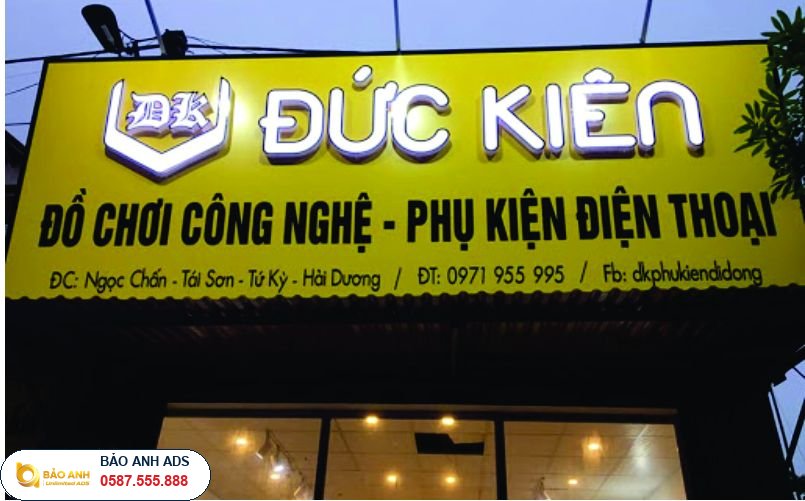 Aluminium làm biển quảng cáo gắn chữ nổi 