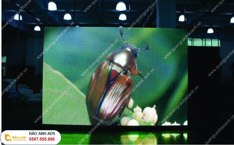 Thi công lắp màn hình Led P10 uy tín tại Hải Dương